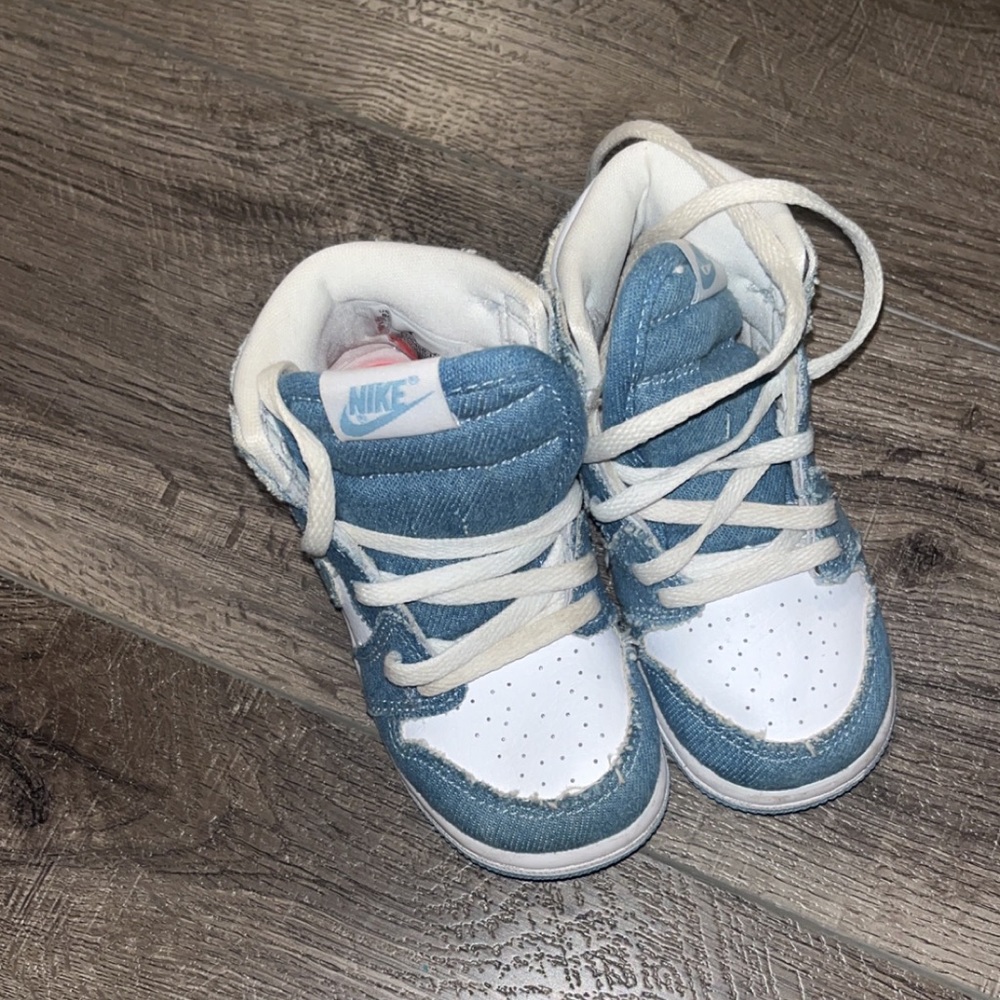 Td Jordan 1 denim 7C barely worn